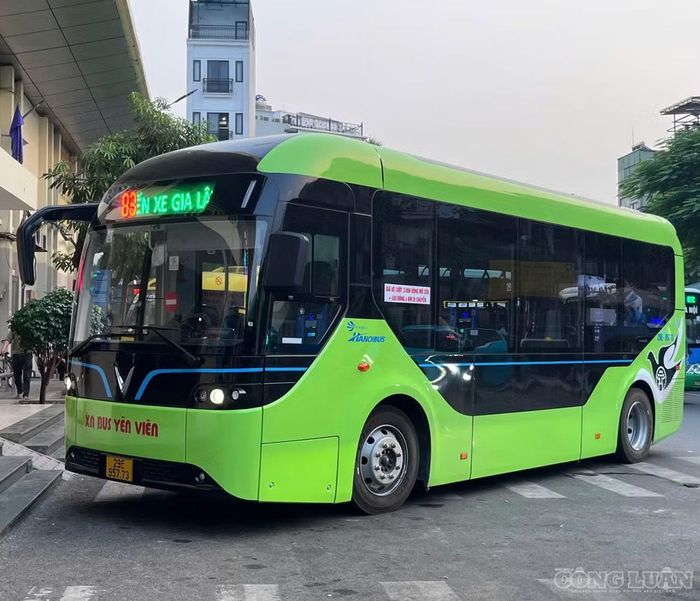 Tuyến buýt điện số 83 kết nối Bến xe Gia Lâm (Hà Nội) với Bến xe Hưng Yên, chính thức hoạt động từ ngày 9/10/2026 (Ảnh: Thu Phương)