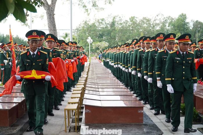 Nghĩa trang liệt sĩ TP. Cần Thơ hiện là nơi yên nghỉ của hơn 3.000 liệt sĩ. Dù đợt quy tập này chưa thể xác định được danh tính, đơn vị hay quê quán của các anh, nhưng Đảng bộ, quân và dân Cần Thơ nguyện thay mặt nhân dân cả nước chăm sóc, giữ gìn chu đáo phần mộ của các liệt sĩ.