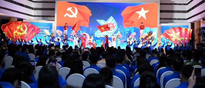 Chương trình đối thoại diễn ra với chủ đề: “Phát huy vai trò thanh niên Việt Nam trong khởi nghiệp, đổi mới sáng tạo, góp phần thúc đẩy tăng trưởng và tạo việc làm”.