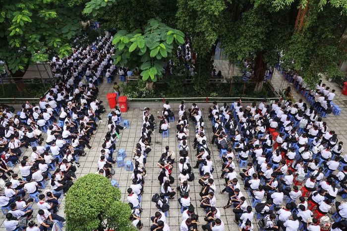 Học sinh Trường THCS Nguyễn Văn Trỗi trong lễ khai giảng đầu năm học mới
