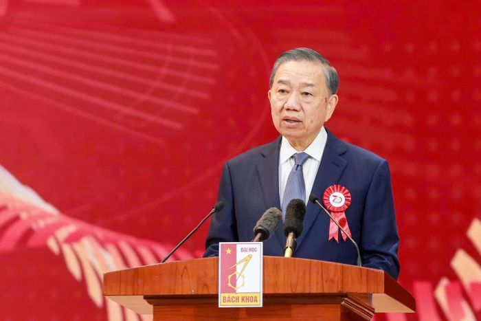 Tổng Bí thư, Chủ tịch nước yêu cầu Đại học Bách khoa Hà Nội tạo đột phá trong đào tạo nhân tài, tập trung làm chủ công nghệ.