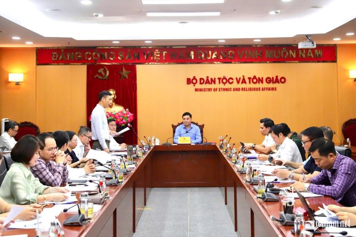 Bộ Dân tộc và Tôn giáo tổ chức cuộc họp của Tổ biên tập xây dựng Đề án tổng kết, xây dựng nghị quyết thay thế Nghị quyết 24-NQ/TW
