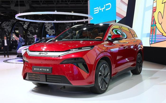 BYD Atto 8.
