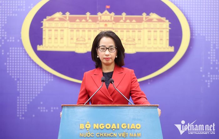 Người phát ngôn Bộ Ngoại giao Phạm Thu Hằng tại họp báo chiều nay