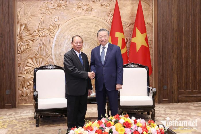 Tổng Bí thư, Chủ tịch nước Tô Lâm tiếp Thường trực Ban Bí thư Lào Vilay Lakhamphong