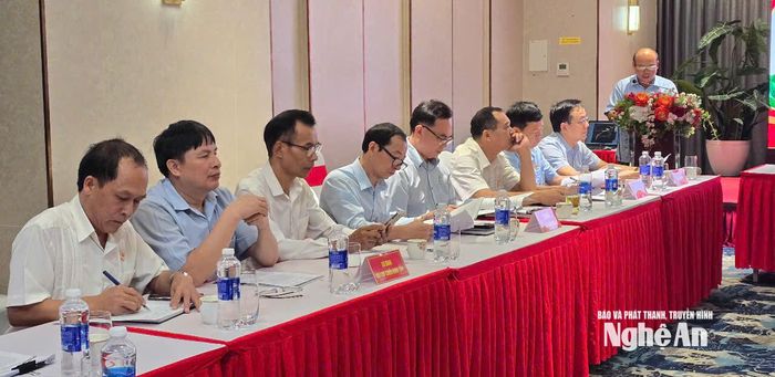 Đại biểu tham dự hội nghị.