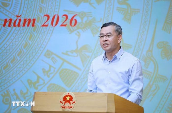 Bộ trưởng Bộ Tài chính Ngô Văn Tuấn báo cáo triển khai thực hiện Chương trình mục tiêu quốc gia phát triển văn hóa-xã hội, nông thôn, dân tộc và miền núi giai đoạn 2026-2035. (Ảnh: Dương Giang/TTXVN)