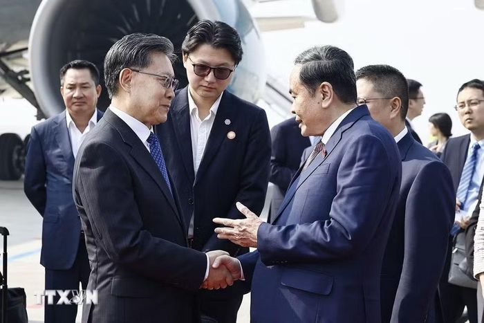 Lễ tiễn Chủ tịch Quốc hội Trần Thanh Mẫn tại Sân bay quốc tế Hàm Dương, thành phố Tây An, tỉnh Thiểm Tây. (Ảnh: Doãn Tấn/TTXVN) 