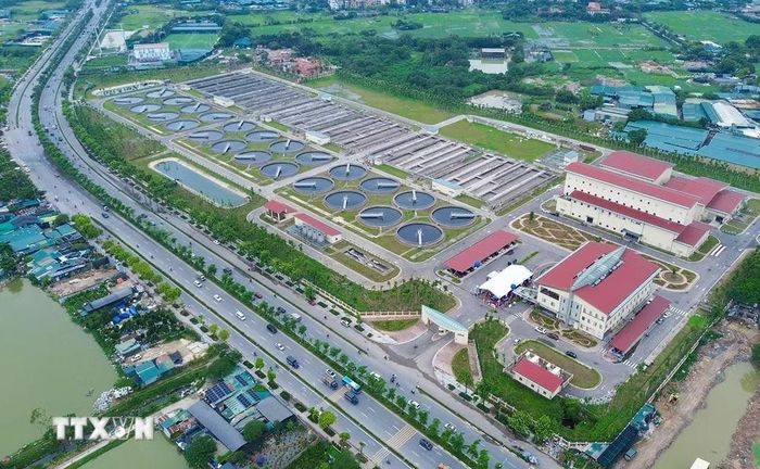 Nhà máy xử lý nước thải Yên Xá (Thanh Liệt, Hà Nội) quy mô lớn nhất miền Bắc, là dự án trọng điểm sử dụng vốn vay ODA của Nhật Bản. (Ảnh: Thành Phương/TTXVN)