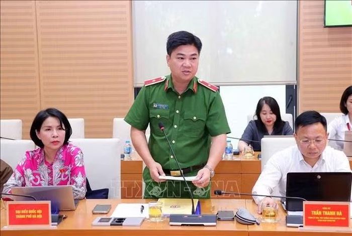 Thiếu tướng Dương Đức Hải, Cục trưởng Cục Cảnh sát Phòng cháy, chữa cháy và cứu nạn, cứu hộ (Bộ Công an) phát biểu. Ảnh: Văn Điệp/TTXVN