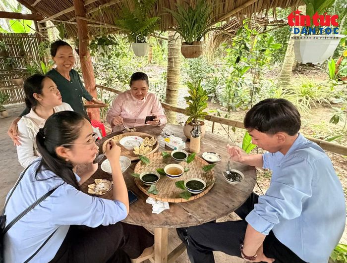 Các đơn vị cùng liên kết để thu hút nhiều du khách đến với Vĩnh Long.