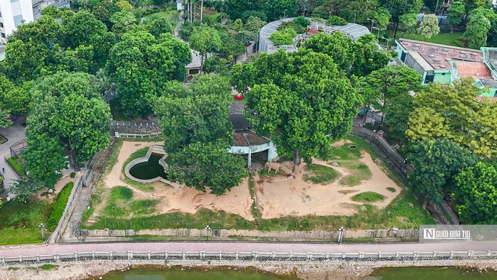 Các chuồng, khu vực nuôi nhốt động vật tại công viên.
