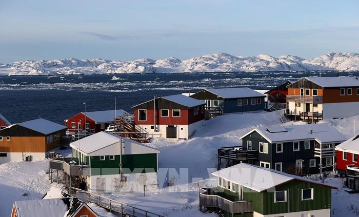 Quang cảnh thành phố Nuuk, Greenland. Ảnh: THX/TTXVN phát 