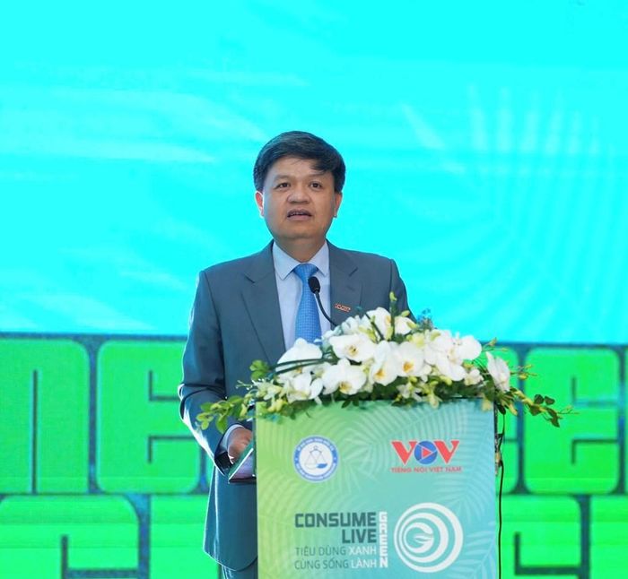 Tiến sĩ Tạ Đình Thi, Phó Chủ nhiệm Uỷ ban Khoa học, Công nghệ và Môi trường của Quốc hội phát biểu tại Diễn đàn. Ảnh: A.N/Bnews/vnanet.vn
