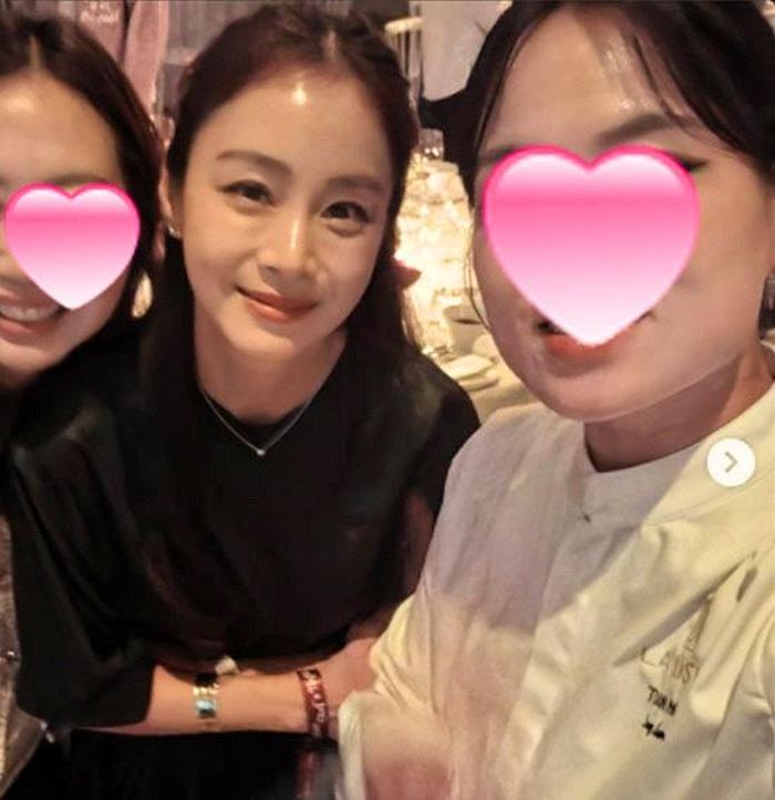 Hình ảnh mới đây của Kim Tae Hee khiến nhiều người xuýt xoa khen ngợi.