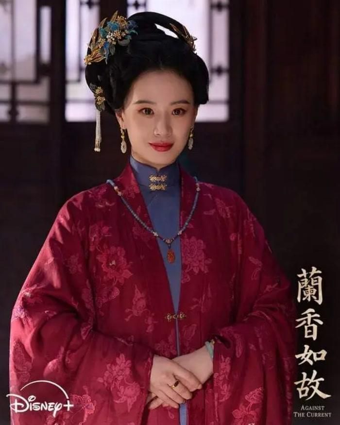 Lý Mộng trong Lan Hương Như Cố, đảm nhận vai Triệu Tinh Đường, nhân vật phản diện có tính cách phức tạp, vừa thủ đoạn vừa mang nhiều bi kịch nội tâm.