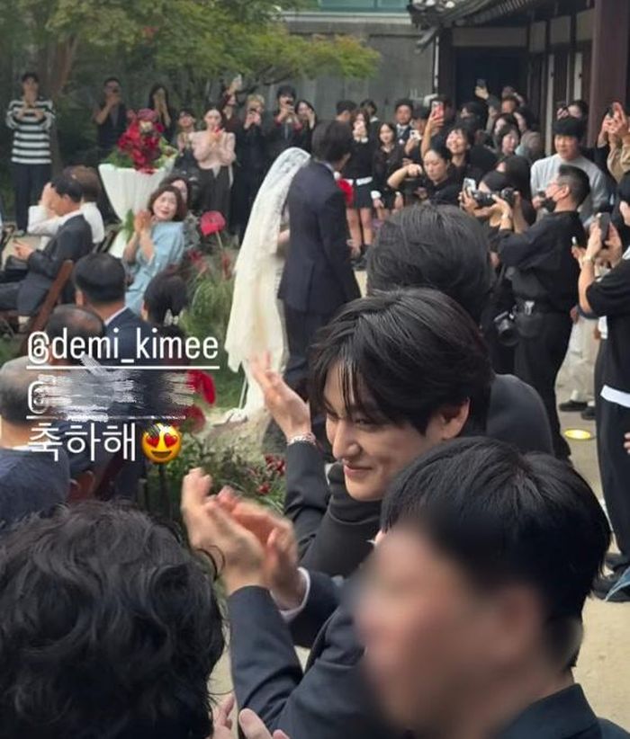 Kim Bum tại đám cưới Kim Yong Ji.