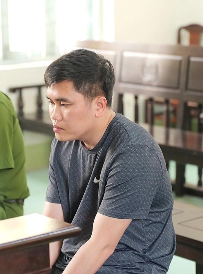 Bị cáo Nguyễn Văn Bảo Trung. Ảnh: AB