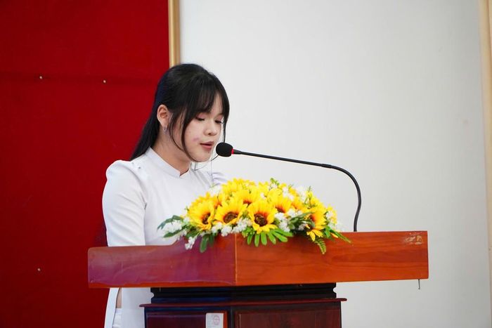 Một học sinh cấp 3 cũng đã mạnh dạn nói lên đều mình mong muốn