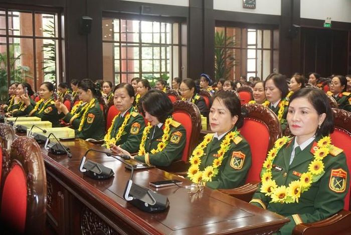 Các đại biểu tham dự chương trình