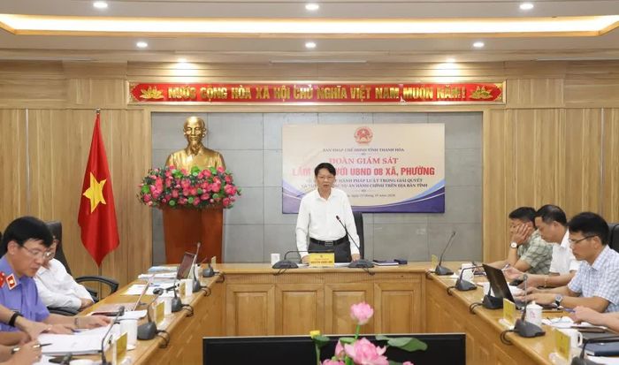 Trưởng Ban Pháp chế HĐND tỉnh Nguyễn Quốc Hải phát biểu kết luận buổi giám sát.
