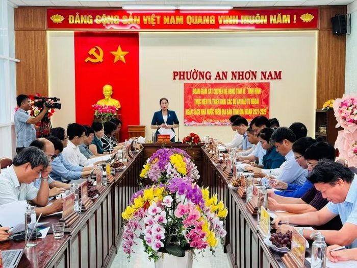  Quang cảnh buổi làm việc. Ảnh: Nguyễn Hân 
