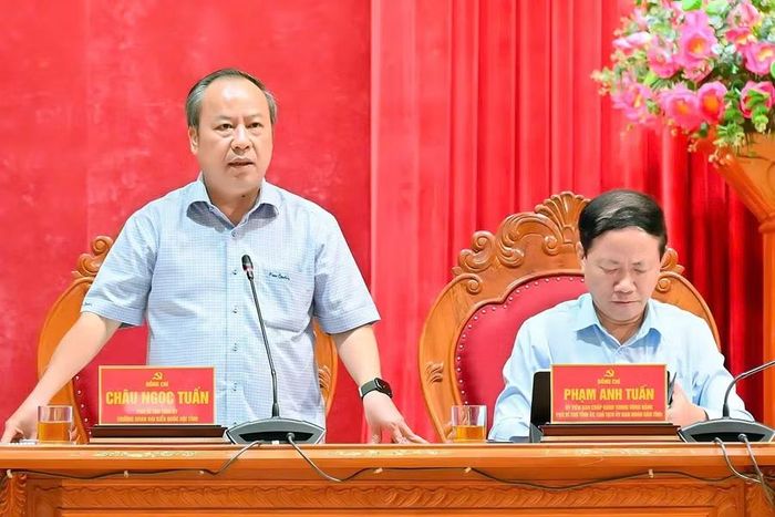  Phó Bí thư Tỉnh ủy, Trưởng Đoàn đại biểu Quốc hội tỉnh Châu Ngọc Tuấn đề nghị các xã, phường tập trung giải pháp, đảm bảo giải ngân vốn cả năm 2026 đạt 100%.. Ảnh: Đức Thụy 