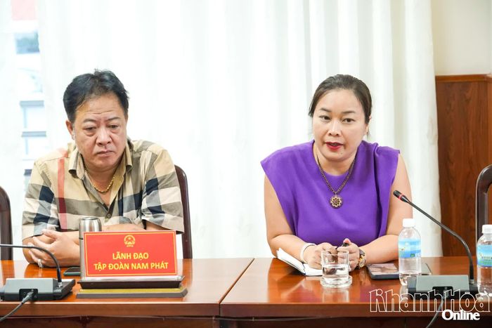 Đại diện doanh nghiệp phát biểu tại buổi làm việc.