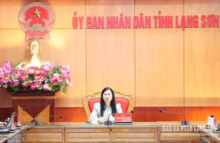 Đồng chí Trần Thanh Nhàn, Phó Chủ tịch UBND tỉnh dự hội nghị tại điểm cầu Lạng Sơn
