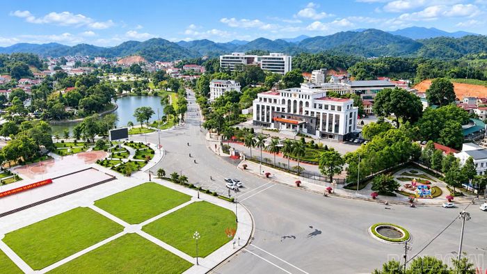 Lào Cai phấn đấu hoàn thành cao nhất các mục tiêu, nhiệm vụ năm 2026.