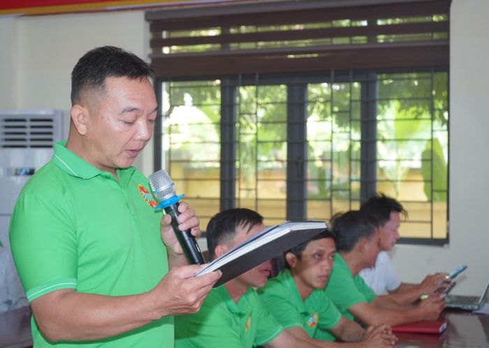 Hội viên nông dân nêu ý kiến.