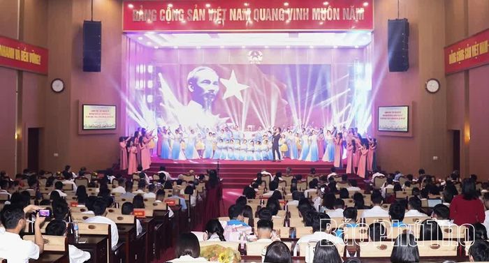 Toàn cảnh chương trình.