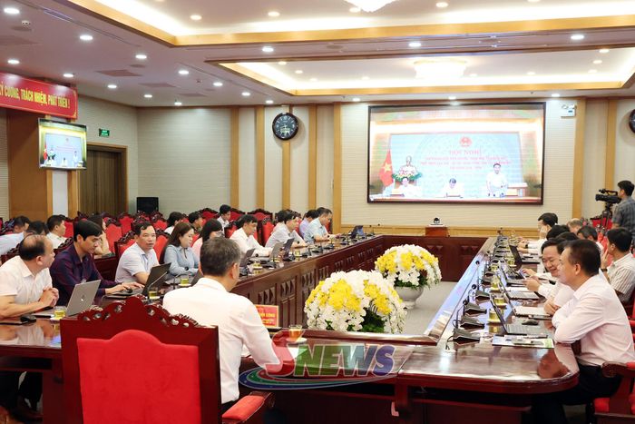 Hội nghị trực tuyến tại điểm cầu tỉnh Sơn La.