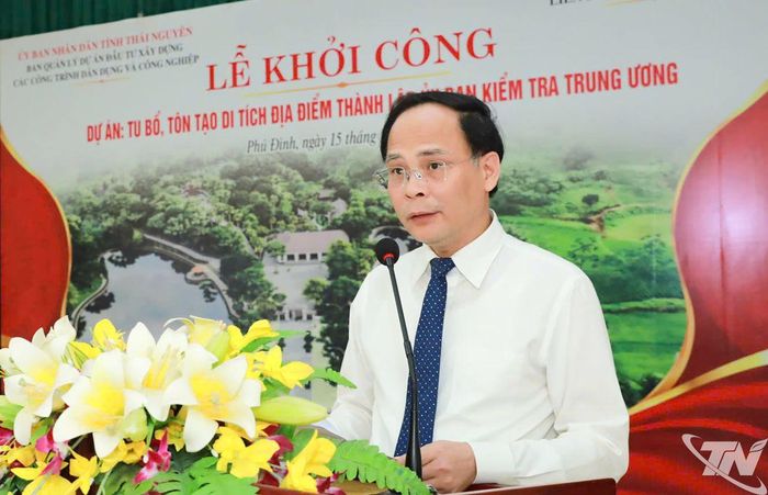 Đồng chí Phó Chủ tịch Thường trực UBND tỉnh Thái Nguyên Nguyễn Linh phát biểu tại Lễ khởi công.