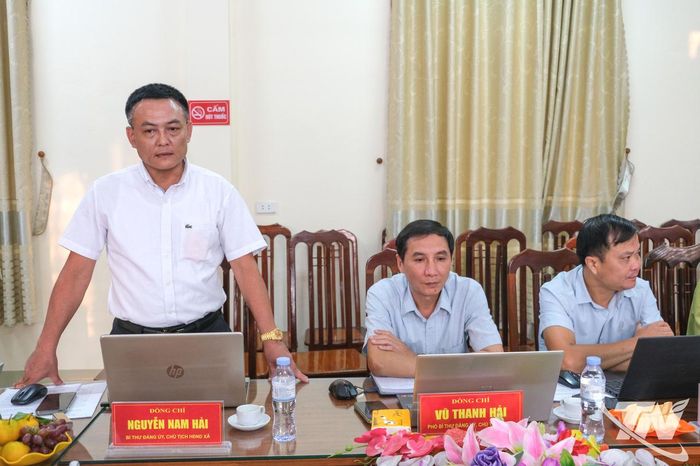 Lãnh đạo xã Lam Vỹ phát biểu tại buổi giám sát.
