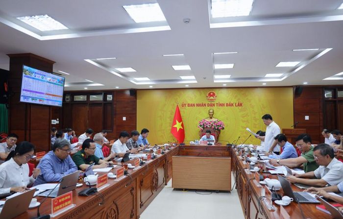 UBND tỉnh Đắk Lắk tổ chức Hội nghị trực tuyến thảo luận, thống nhất kịch bản tăng trưởng kinh tế - xã hội quý IV/2026 (ảnh:daklak.gov.vn)