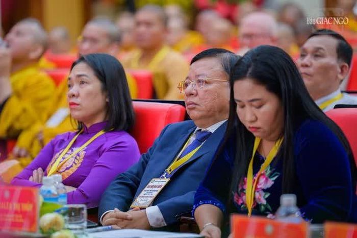Lãnh đạo Tỉnh ủy - HĐND - UBND - Ủy ban MTTQVN tỉnh Khánh Hòa tham dự phiên chính thức đại hội