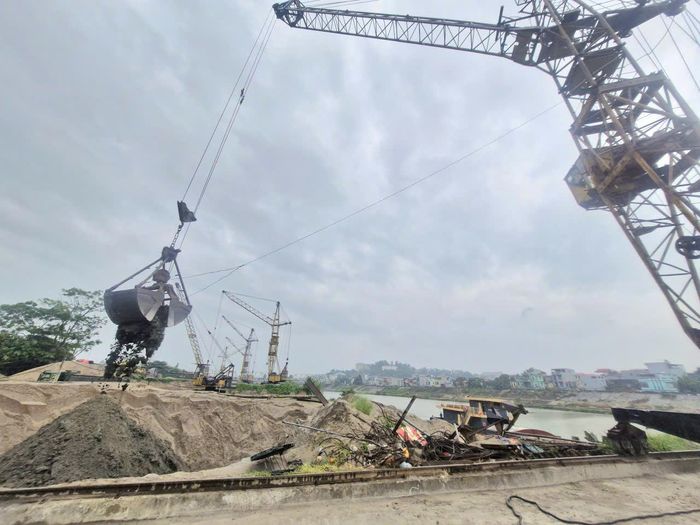 Theo báo cáo của Sở Nông nghiệp và Môi trường, đa phần bến thủy nội địa tại Bắc Ninh hiện chưa được cấp phép hoặc đã hết hạn giấy phép.