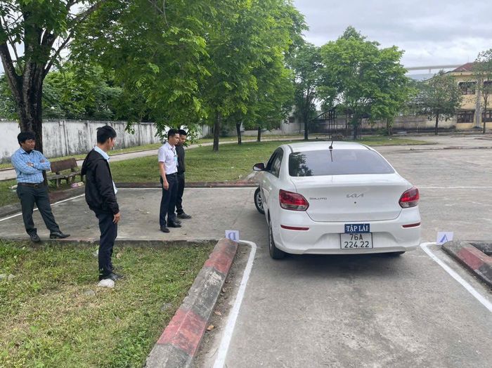 Học viên được giáo viên giảng dạy đúng nội dung, chương trình và thực hiện kiểm tra, đánh giá thực chất kết quả học tập.