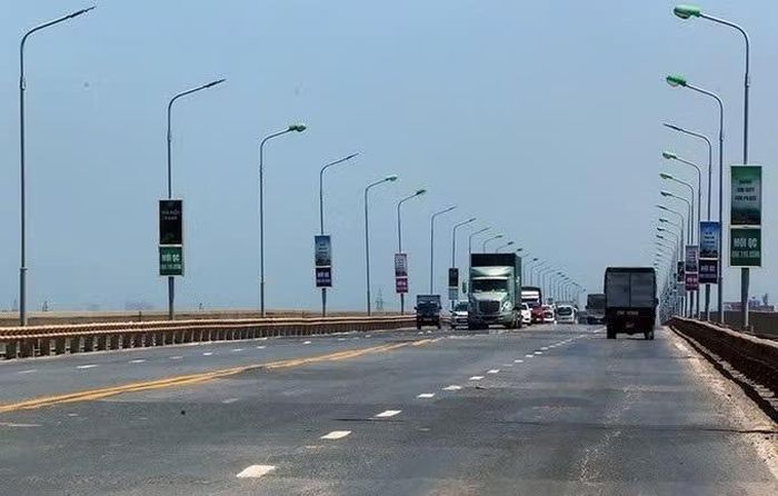 Hà Nội điều chỉnh giao thông qua cầu Thăng Long từ ngày 16/10. Ảnh minh hoạ.