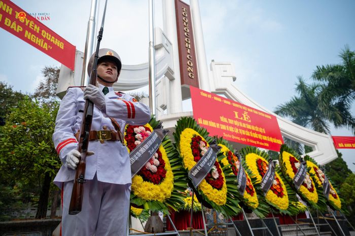 Quang cảnh lễ truy điệu