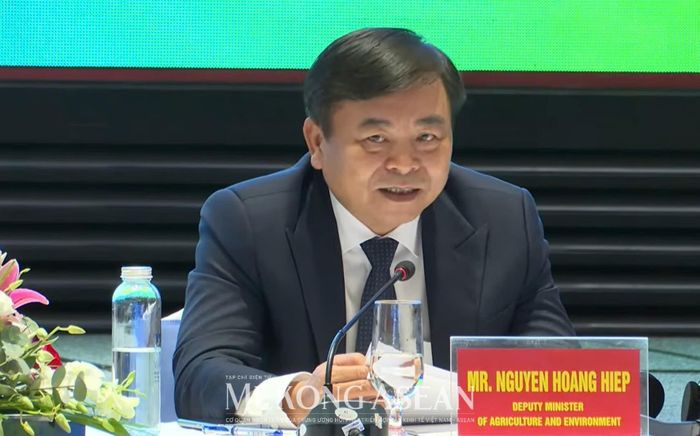  Thứ trưởng Bộ Nông nghiệp và Môi trường Nguyễn Hoàng Hiệp. 