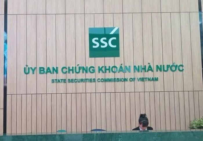 Ủy ban chứng khoán Nhà nước cảnh báo hành vi đưa tin sai sự thật về hoạt động chứng khoán sẽ bị xử lý nghiêm theo quy định pháp luật. Ảnh minh họa
