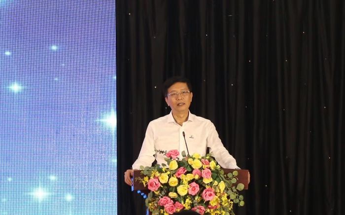 Chủ tịch VNABC Hồ Anh Tuấn và Phó Bí thư Thường trực Đảng ủy Petrovietnam Trần Quang Dũng trao đổi với báo chí về diễn đàn và văn hoá doanh nghiệp Việt Nam trong bối cảnh hiện nay.
