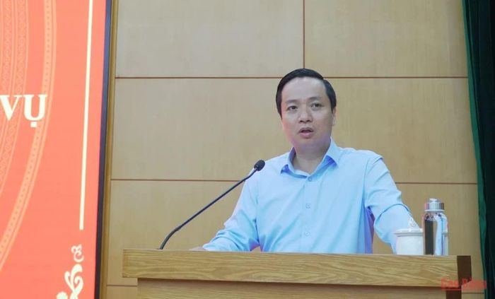 Chủ tịch UBND tỉnh Lê Hải Hòa phát biểu chỉ đạo tại hội nghị.