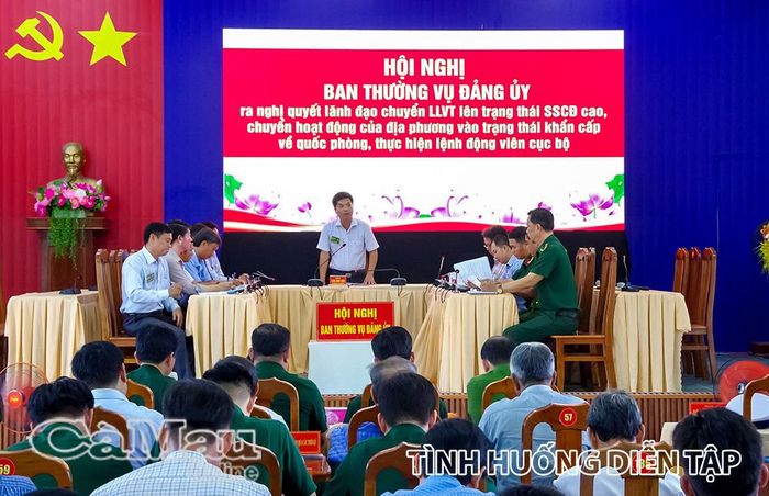  Khung tập tiến hành vận hành cơ chế tại hội trường.