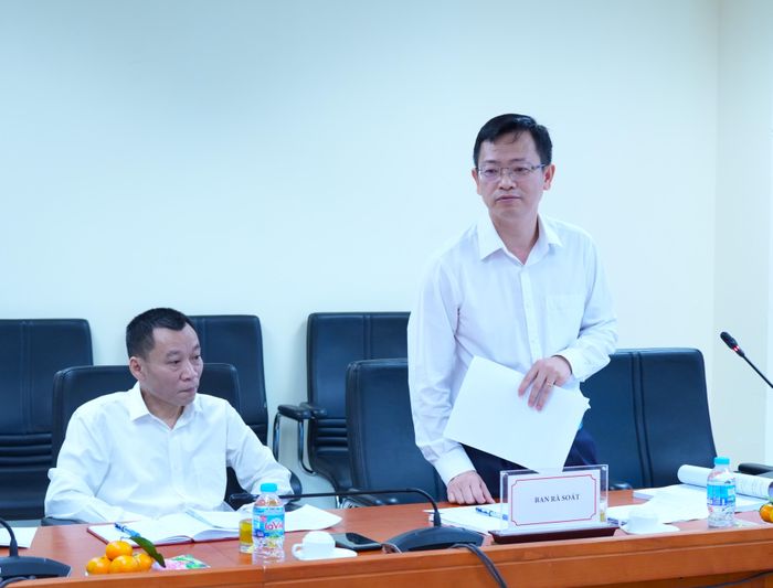 TS. Vũ Ngọc Tuấn - Kiểm toán trưởng KTNN chuyên ngành III, Trưởng Ban rà soát - giải trình, tiếp thu các ý kiến của Hội đồng thẩm định. Ảnh: N.LY