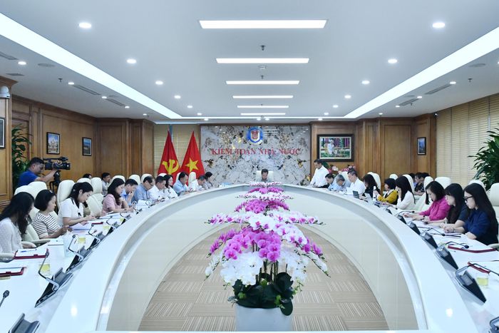 Quang cảnh buổi làm việc. Ảnh: M. Thúy