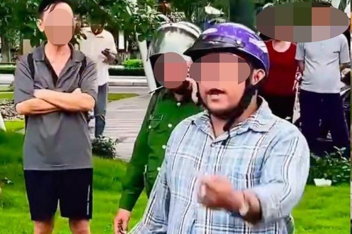 Công an phường An Hội đang xác minh vụ người đàn ông đánh người sau va chạm giao thông.