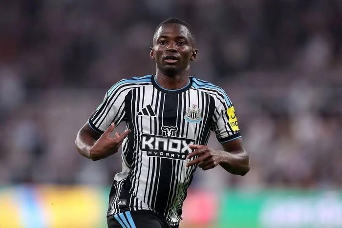 Newcastle đã chi khoảng 43 triệu bảng để chiêu mộ Bazoumana Touré từ Hoffenheim vào kỳ chuyển nhượng hè 2026